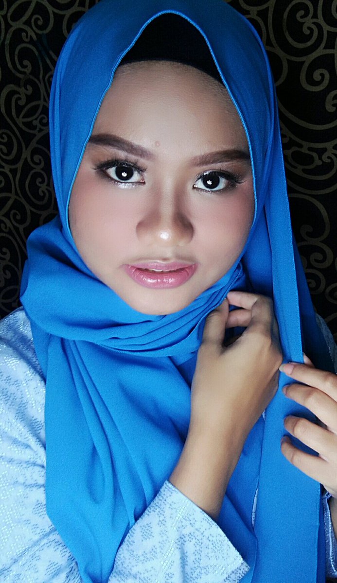 wance_iwan's tweet photo. MUA BELIA by @wance_iwan https://t.co/KUzQM6qKCR