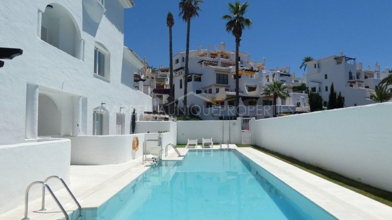 MarbellaUniqueP's tweet photo. SHORT TERM, 2 BEDROOM RENTALS WITH AVAILABILITY!  https://t.co/jj8Gea0glI 
5 #properties for short term rentals T.+34 952 908 712 https://t.co/ok87S3co0e