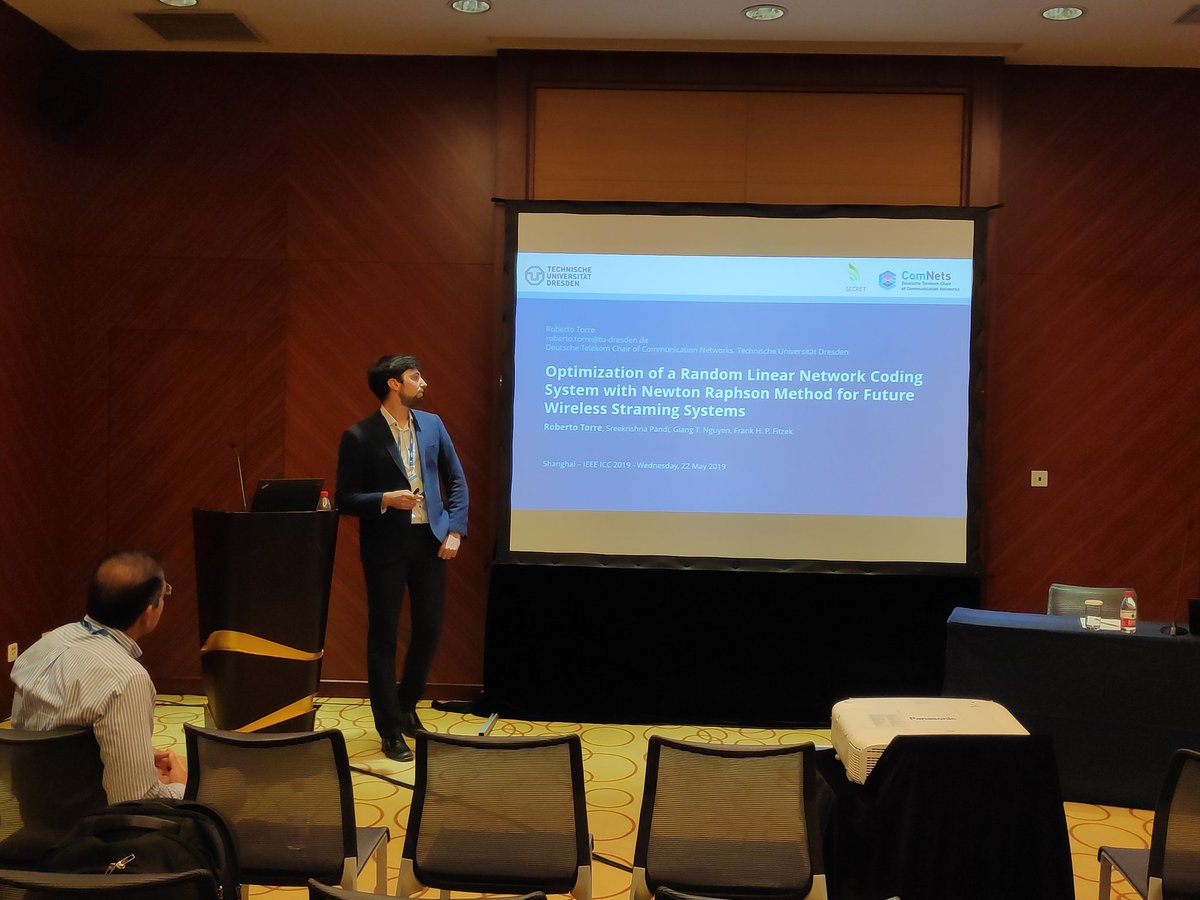 RobertoTorre5G's tweet photo. Another conference... another adventure! This time, in the other part of the world #Shanghai #ICC2019 Presenting my work "Optimization of a RLNC system with Newton Raphson method for future Wireless Systems". Happy to have met researchers &amp; friends! @H2020ITN_SECRET @ComNets_TUD https://t.co/O0zUdHzQat