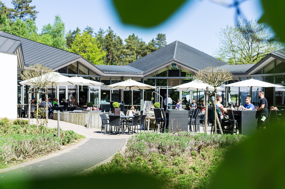 wcretreat's tweet photo. Über ein Jahr ist es schon her, das erste #WordCamp #Retreat in Soltau. Nächstes Jahr ist es wieder soweit! Wir sind schon wieder fleißig dabei zu planen! #WCRetreat #WCRetreat2020 🌞🌳🌲🏡 😃 (Foto: Danke an @frau_arntzen!) https://t.co/8JKpFERQSV