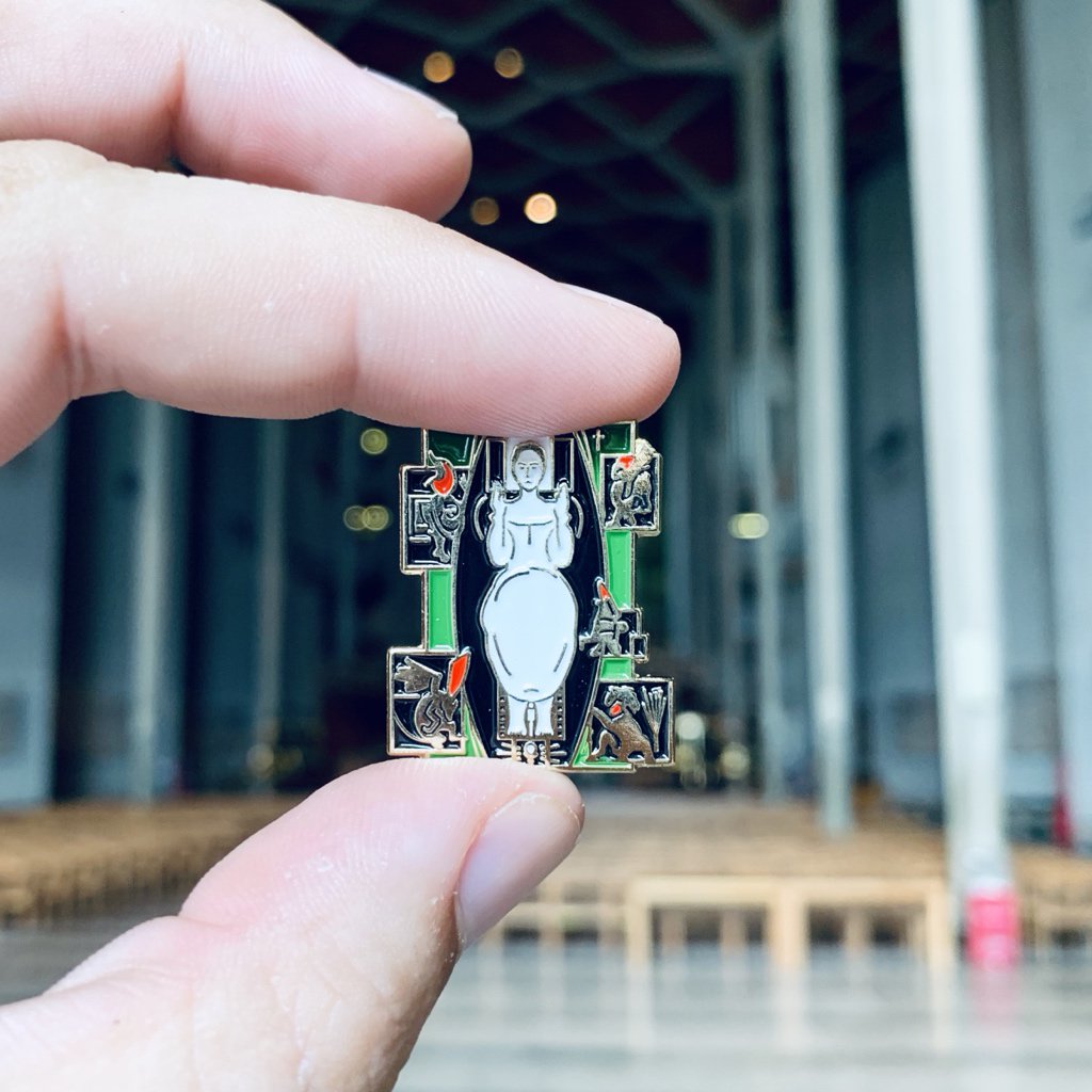 EtchandPin's tweet image. Can we make photos of the Tapestry badge in front of the Tapestry at @CovCathedral a thing?

Thanks to @LifeCoventry and ‘simon.bowen.ward’ on Instagram for sharing their photos!!

#ThisisCoventry #covhour #covcath