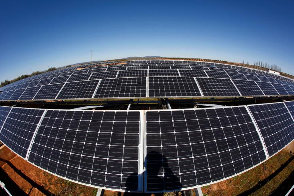 POGEE_Pakistan's tweet photo. Europe To Pick Up The Solar Slack In 2019

Full news: https://t.co/EtiP1uakqf

#POGEE #Pakistan #Power #energy #Solar https://t.co/yzyvOGkhyG