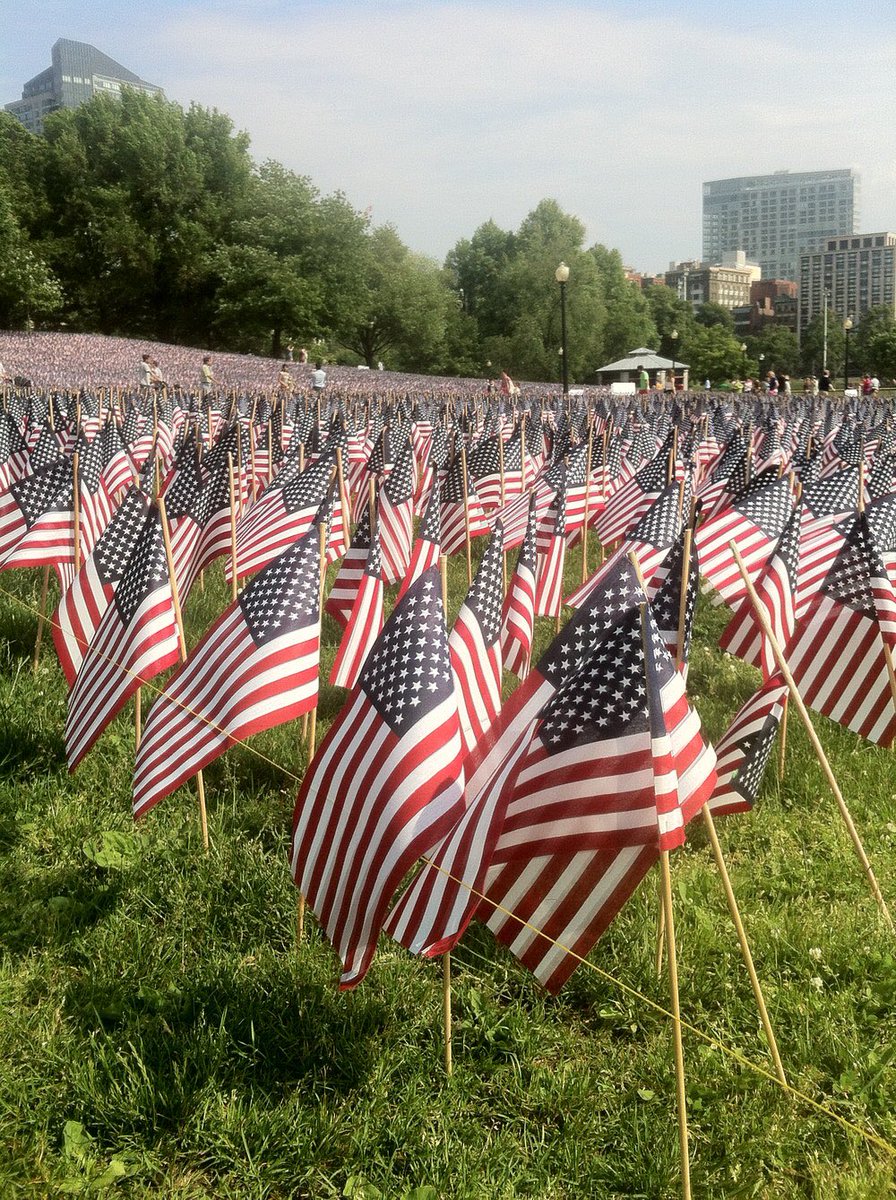 crowdermusic's tweet photo. Thank you to all the men and women who have served our country valiantly and sacrificed their life for our freedom. We remember you today. Happy Memorial Day!
#MemorialDay https://t.co/egfoeE20mo