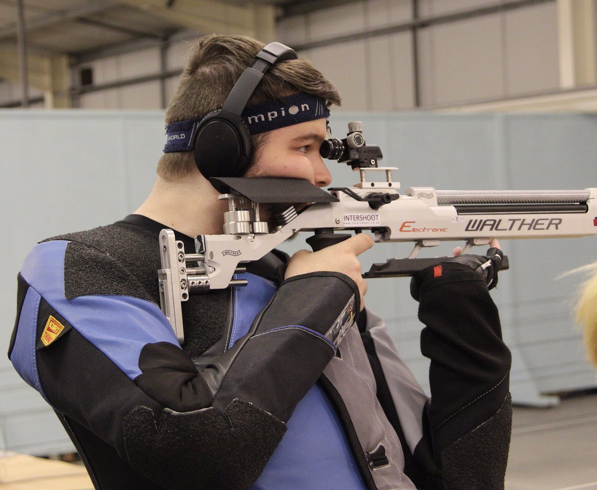 Gaynor Warren tweet media