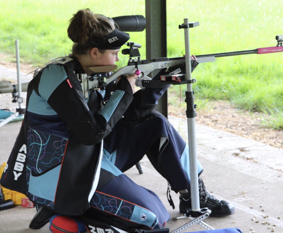 Gaynor Warren tweet media