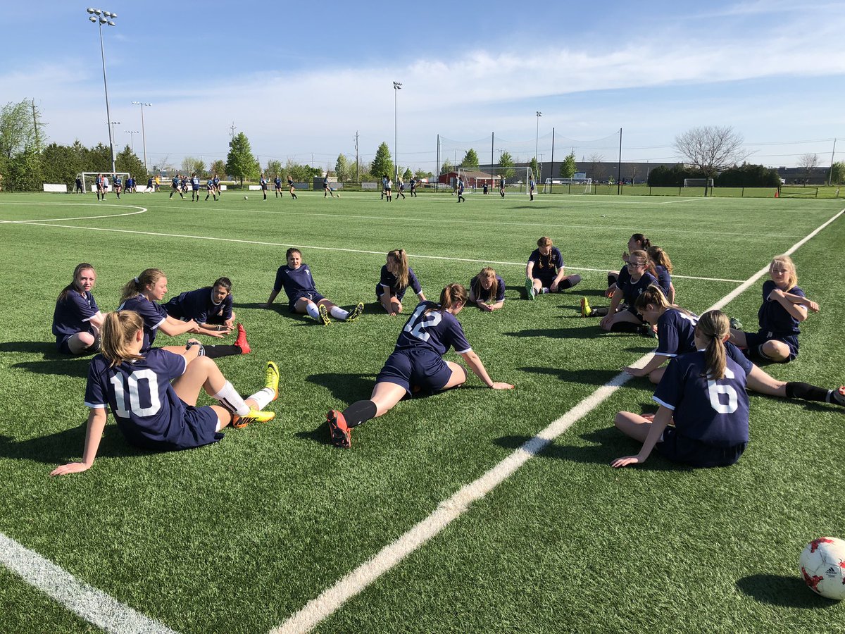 SkillensClass's tweet image. Beauty day for HP soccer!  Go Eagles!! @stannescss