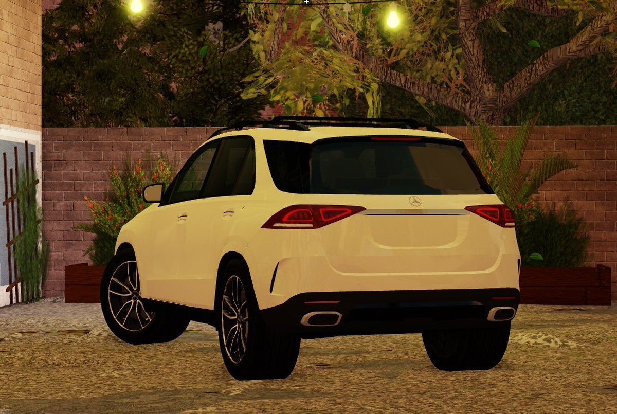 The Best Or Nothing... 
#GLE #MercedesBenz 
📸//<a href="/AndrewSVO3D/">Andrew</a>