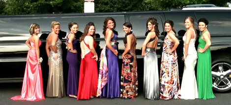 IncJassi's tweet image. Graduates: Having a limo get you to your momentous day will make it that much more special.