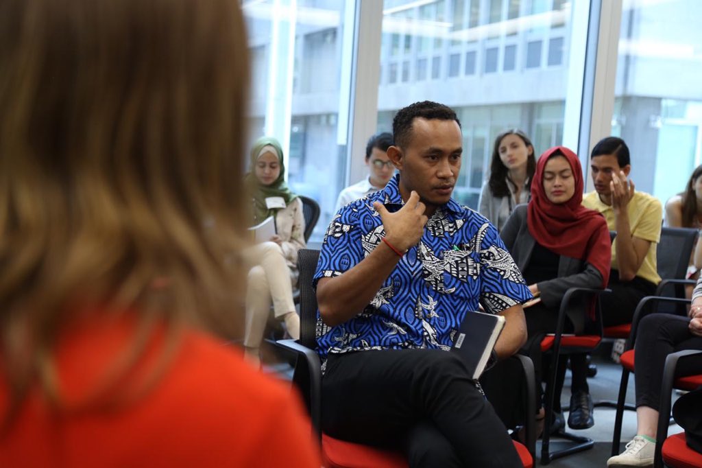 opengovpart's tweet photo. As youth, sometimes we just need to take the first step and push our way into the conversation, shares @PalmeJim who’s leading the #OpenGov youth movement in #PapuaNewGuinea. 

#OGPCanada @OpenGovCan @AccountLab @RestlessDev https://t.co/Es9CLIVfw6
