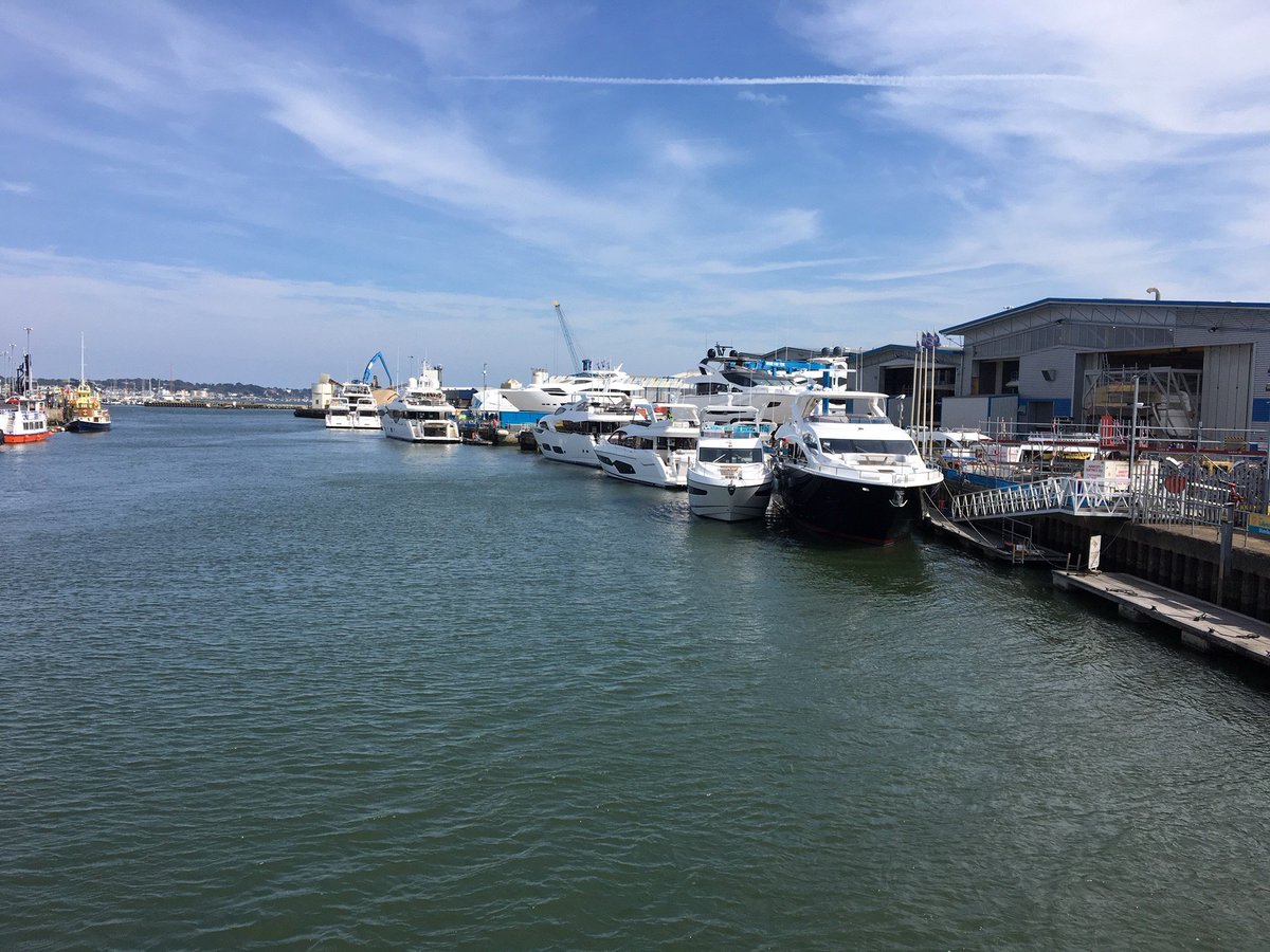 SAPUserGroup's tweet image. We had a great day at our #ProjectSystems SIG, hosted by @Sunseeker_Intl!

If you&apos;re interested in hosting an event please get in touch. Hosting offers many benefits including learning and networking with like-minded #SAP customers! 

Upcoming events 👉 bit.ly/2snlZaE