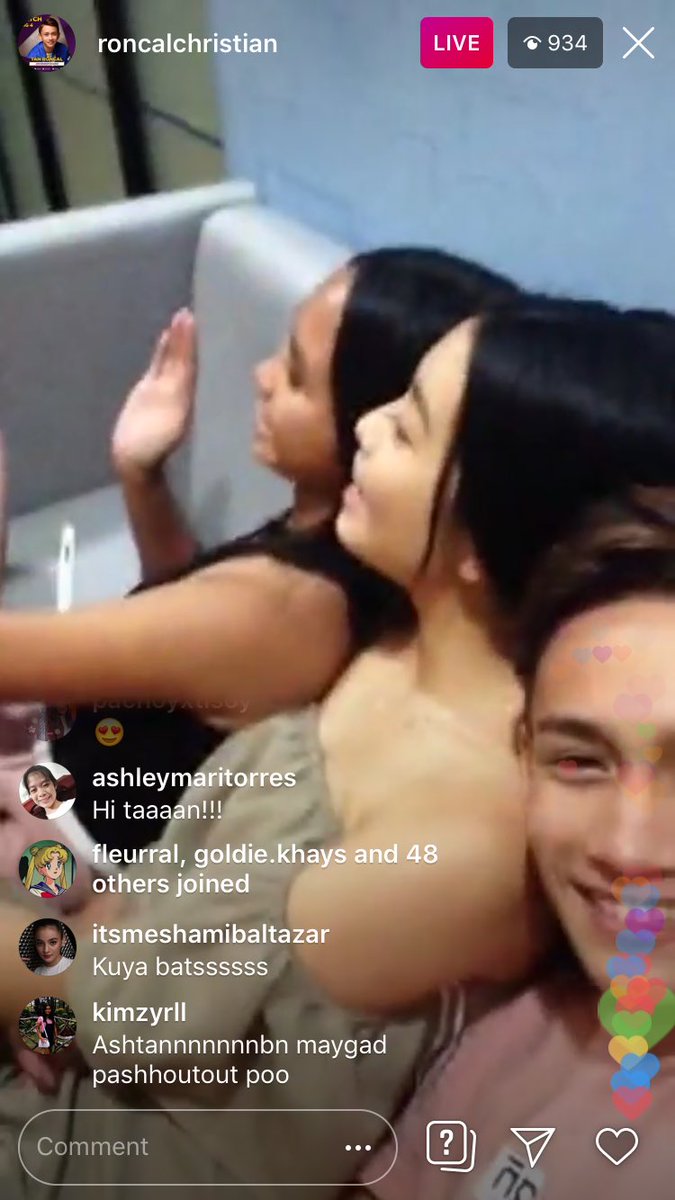 ashleypach0y's tweet photo. Live sa IG ni Tan. Magkasama na sila ni Ashley! Omggg ahdkshdkshdhs follow niyo si Tan sa IG —> roncalchristian

#MONanatilingASHTAN https://t.co/iHNjOr4ANi