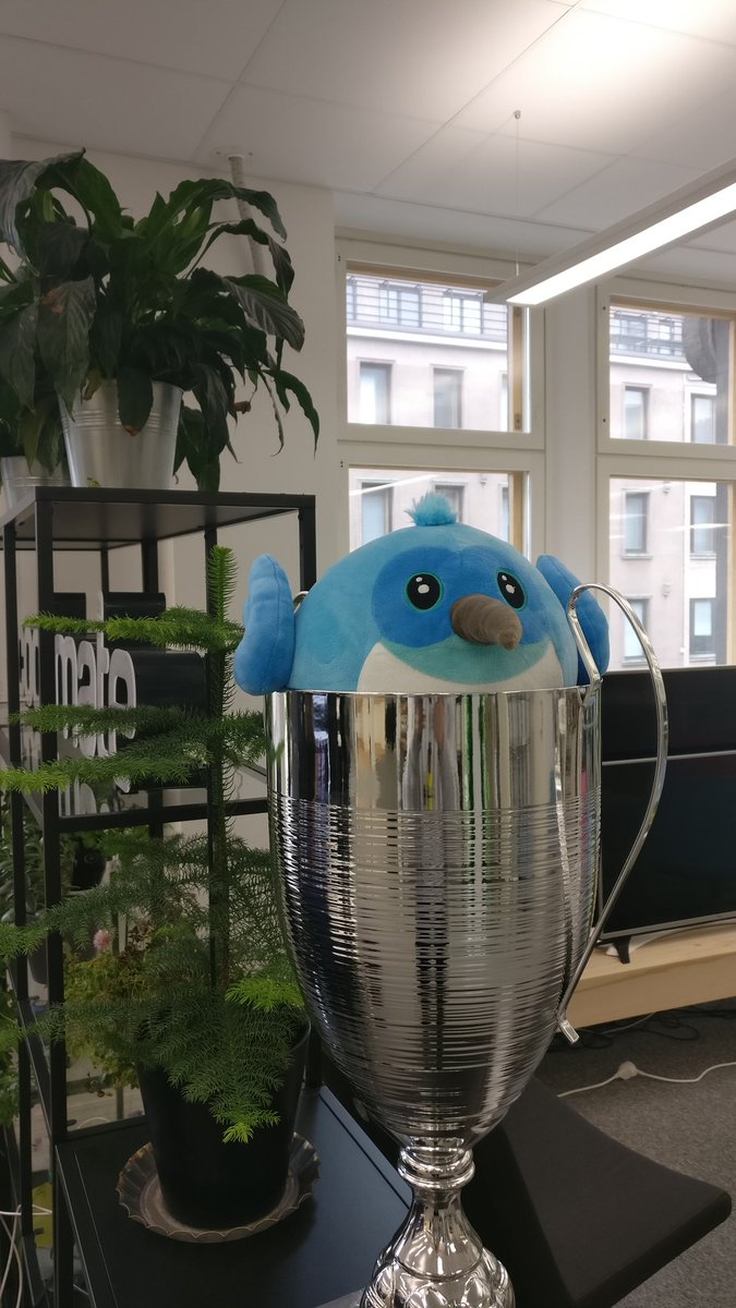 lindroosalex's tweet image. Look who arrived🐦 #hack19 #flutter #flutterhackathon #dash