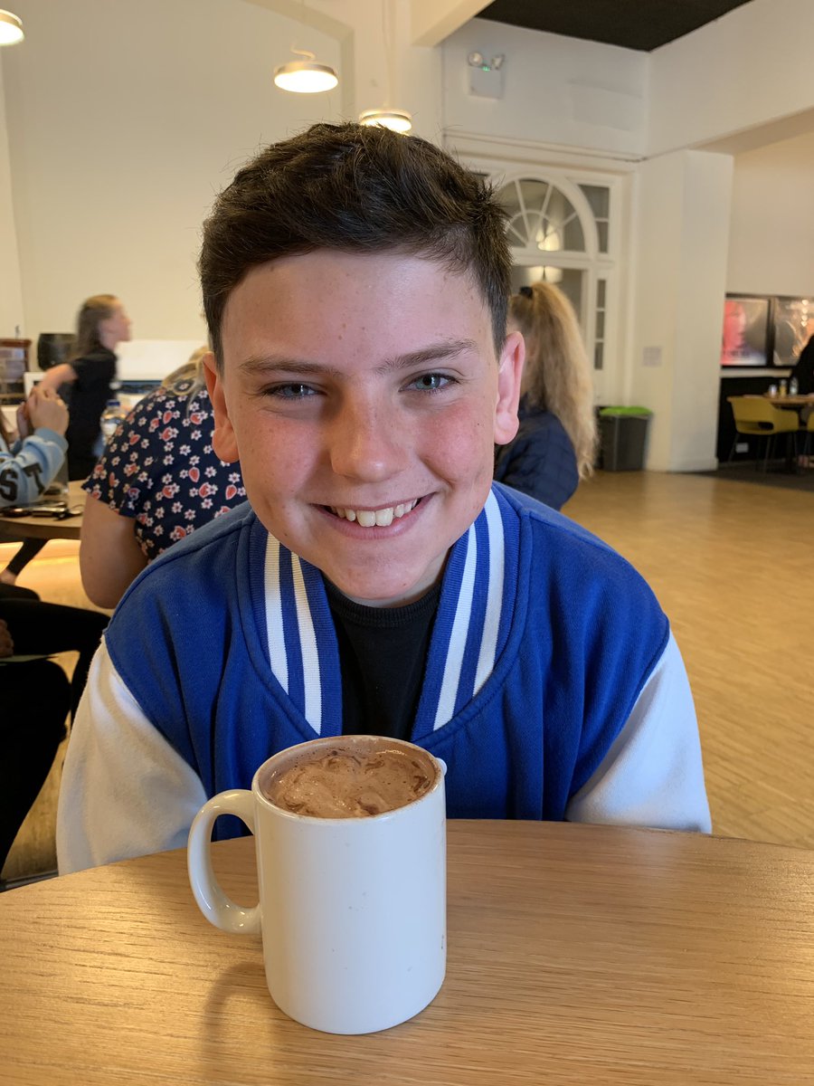 cphorn1's tweet photo. Pre audition Hot Chocolate for Ben. Good luck #nativitykid 😁☺️@chaptertweets https://t.co/g8yqKWaipT