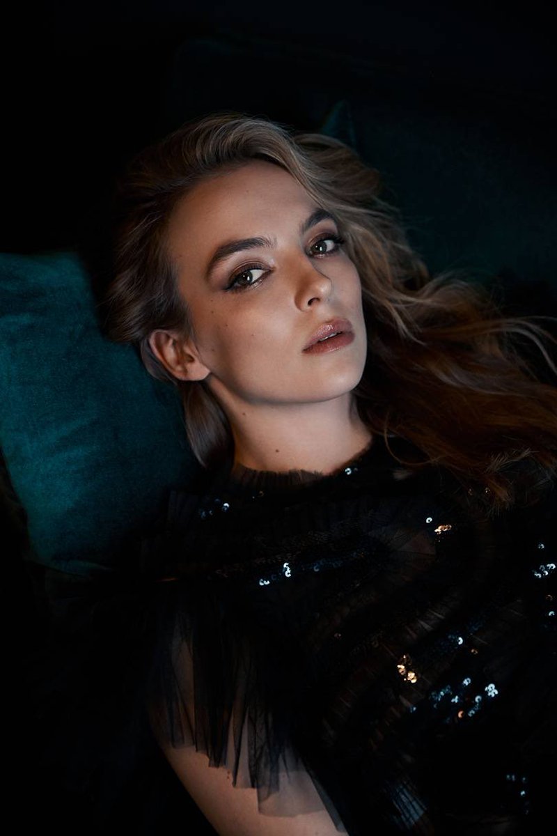 KillingEveNews's tweet photo. Photographs from Jodie Comer’s stunning @GQMagazine photoshoot! https://t.co/xt8K9yAtqS