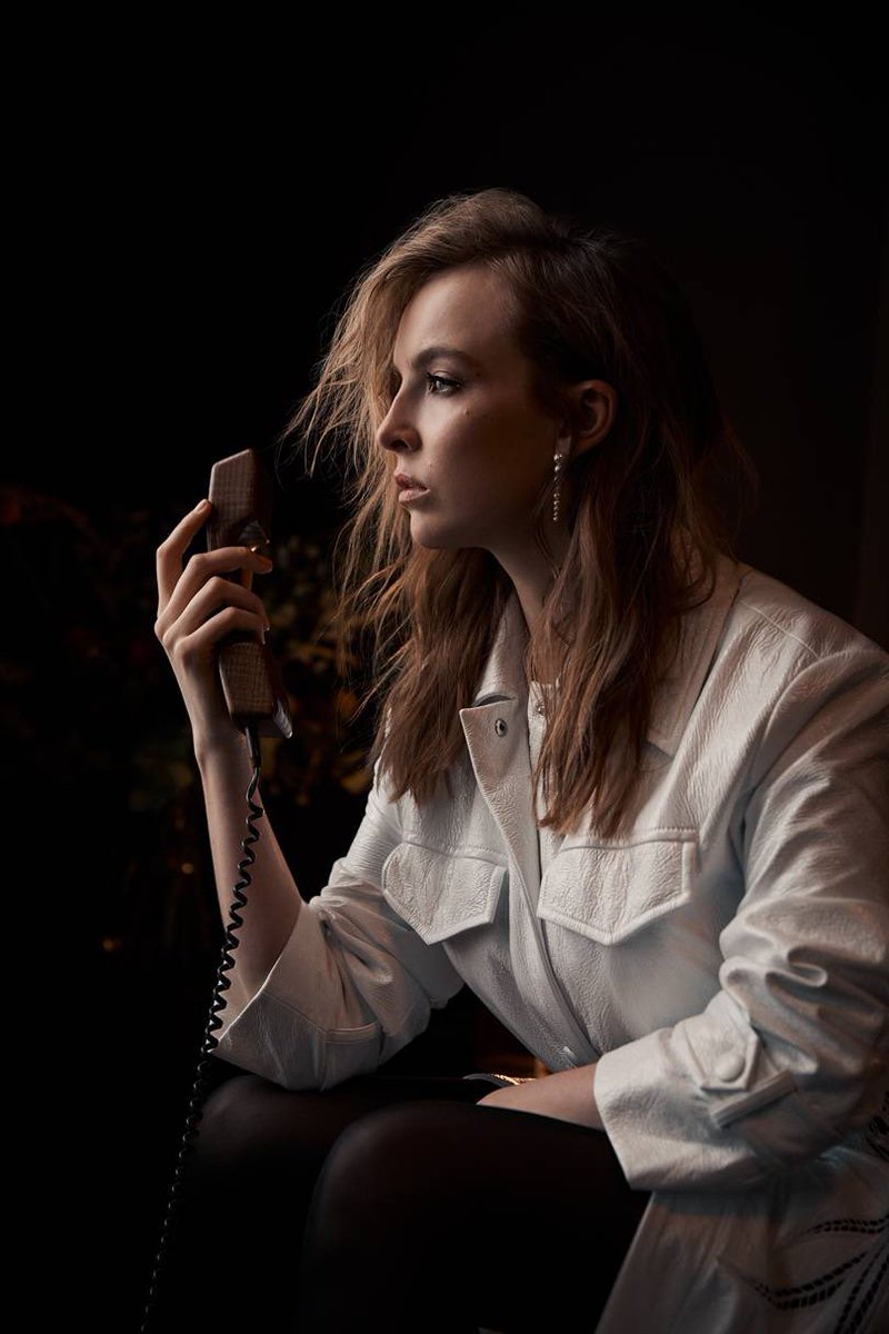 KillingEveNews's tweet photo. Photographs from Jodie Comer’s stunning @GQMagazine photoshoot! https://t.co/xt8K9yAtqS