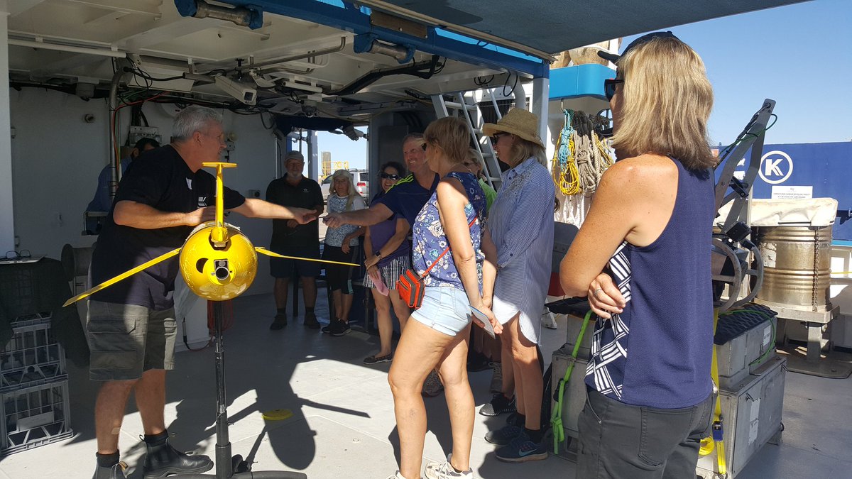 m_thumsy's tweet photo. @PaulTho12913604 gives fantastic talk on the @IMOS_AUS gliders at the @aims_gov_au #RVSolander open day https://t.co/UFatl2zGRs