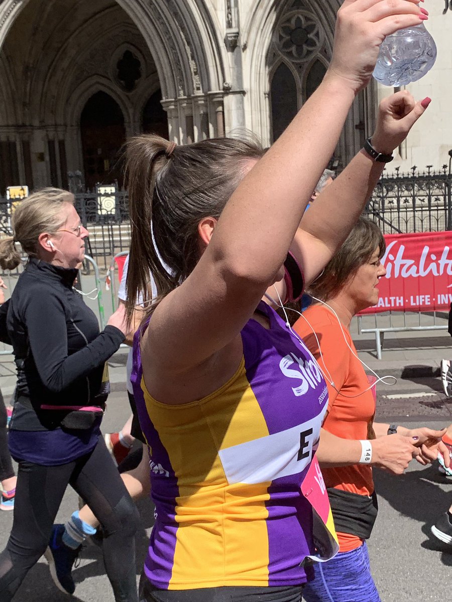 jamesdgreen02's tweet photo. Our amazing running taking part in the @London10K for the @TheStrokeAssoc helping to raise funds to #HelpRebuildLives after stroke. https://t.co/M8xxafkzhy