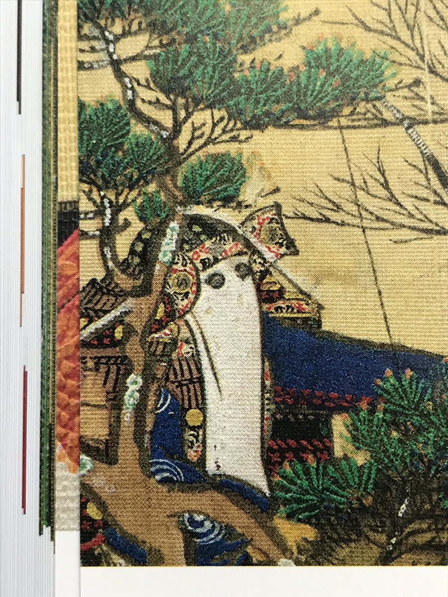 sakone_shogen's tweet photo. 『春日権現験記  二巻 〝永久衆徒闘乱事〟』に出てくる白布で覆面をした武者（僧兵？）ごっこ。
見た目の不審感ヤバイなこれ…
顔を隠す目的なのか、それとも防具の一種なのかは不明。
春日大社国宝殿の学芸員さん曰く、他の絵巻物等含め何例か同じ様な覆面姿が描かれているとの事。 https://t.co/AHfEErsnKC