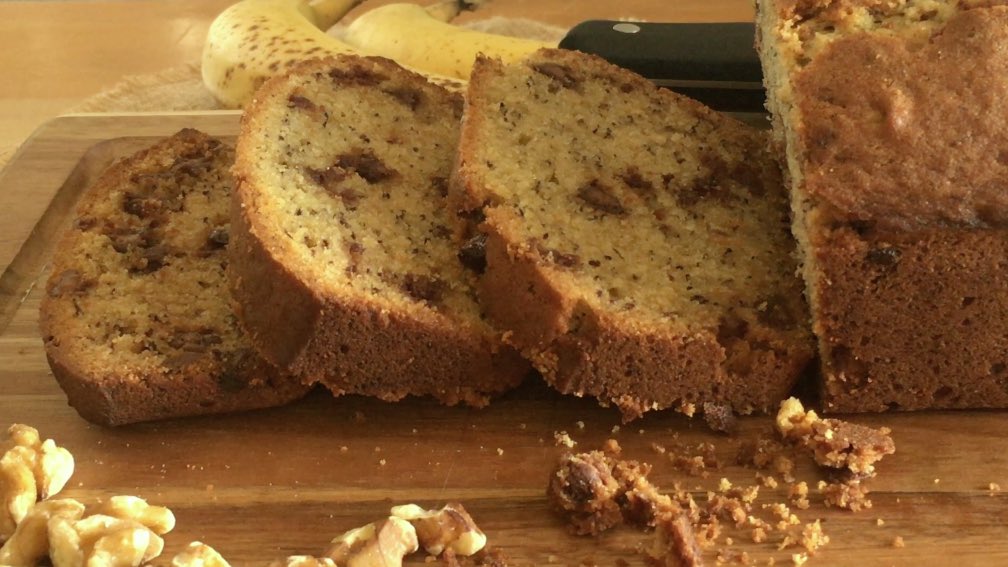 yummeth's tweet image. Check out our new video for Banana Choc Chip Bread. Link: youtu.be/J6wwpWsJrbQ
#bananabread #bananarecipes #bakingvideo #resepbaking #sweettooth #breakfast #morningtea #dessert #cafefood #coffeetime #bananacake #asmrcooking #homecooking #learntocook #simplerecipes #yummeth