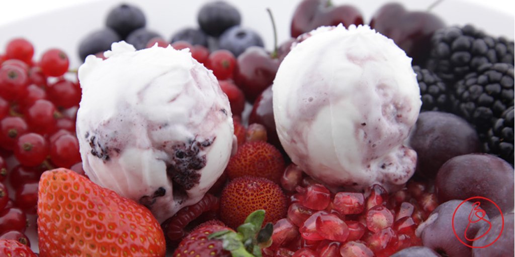 BonSelec's tweet photo. Nuestra gama de #helados y #sorbetes son artesanos y 100% naturales, sin aditivos ni grasas vegetales 🍨🔝 Además, para que todos podamos disfrutarlos, muchos de ellos son aptos para #Celiacos y sin lactosa 😋😊 Feliz Lunes!! #singluten #icecream https://t.co/kAPmfKd0bS