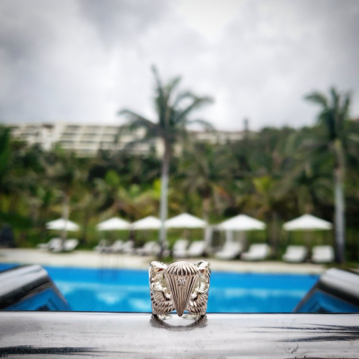 HIROMU0820's tweet image. 今日も暑かった☀️
 #NSH #NSH_RING #NSHRING #gold #silver #goldring #silverring #goingmyway #takeiteasy #ShibuyaScrambleCrossing #Shibuyacrossing #Japan #Tokyo #Shibuya #Madeinshibuya #サングラス #sunglasses #アクセサリー  #ピンキーリング #Pinkyring
nsh9.com