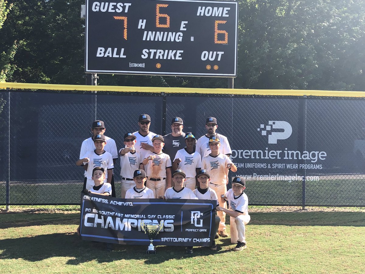 elite_sluggers's tweet photo. 10u @elite_sluggers wins PG Southeast Championship. @TEAMELITENATION https://t.co/Jo4KvsvNsJ