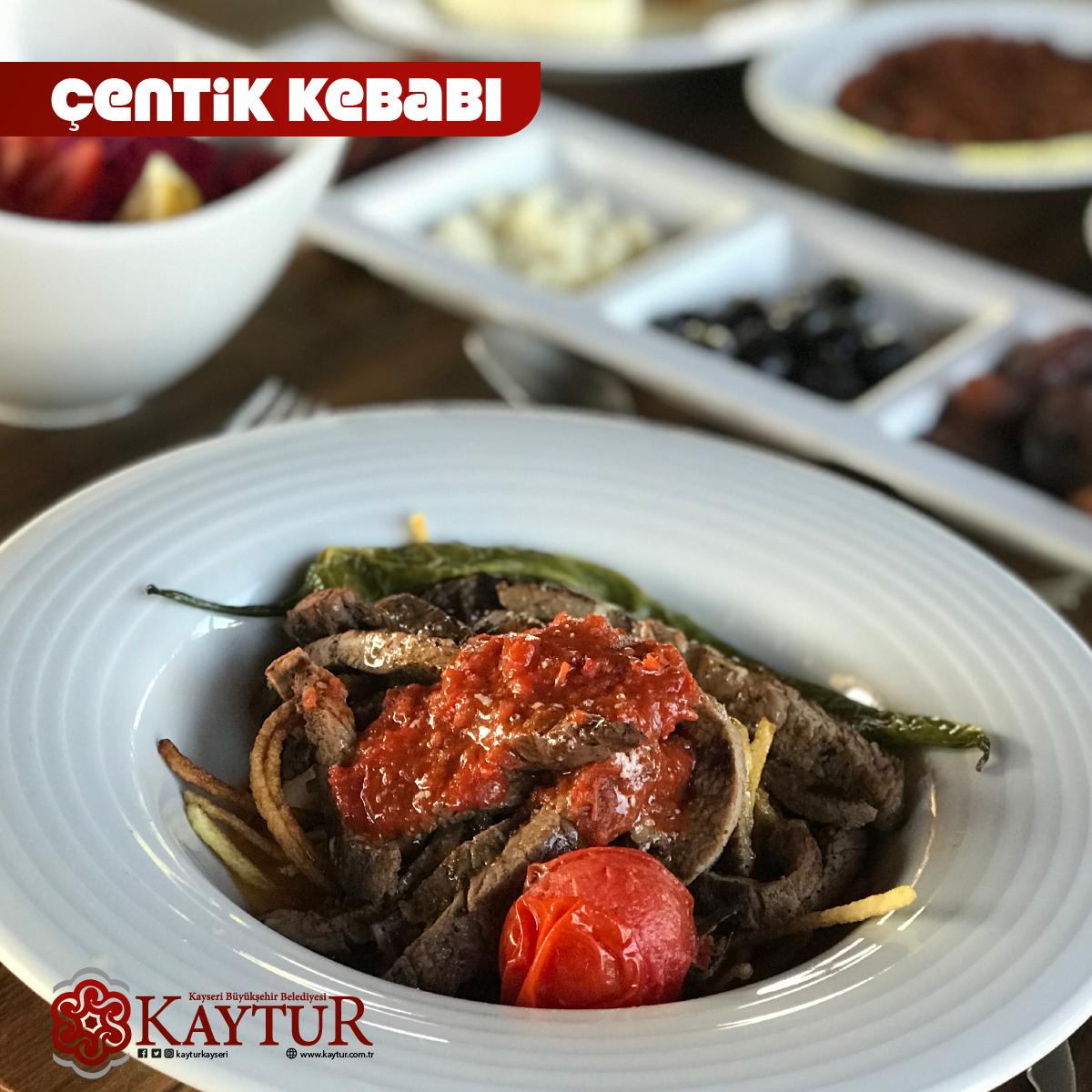 KayturKayseri's tweet photo. 👨🍳Lezzetli Haftalar Dileriz..
🍲 ÇENTİK KEBABI
🥩 Etin En Saf Halinin, 🥔Patatesle Birleşerek Terağı İle Lezzetlendiği, Doğal Yoğurt ve Domates Salçası ile Soslanarak Yiyenlere Muhteşem Bir Lezzet Deneyimi Sizler İçin Kaytur Sofralarında..🍽#ramadan #kuzu #kebap #iftariye #celtik https://t.co/E3gtn0Y112