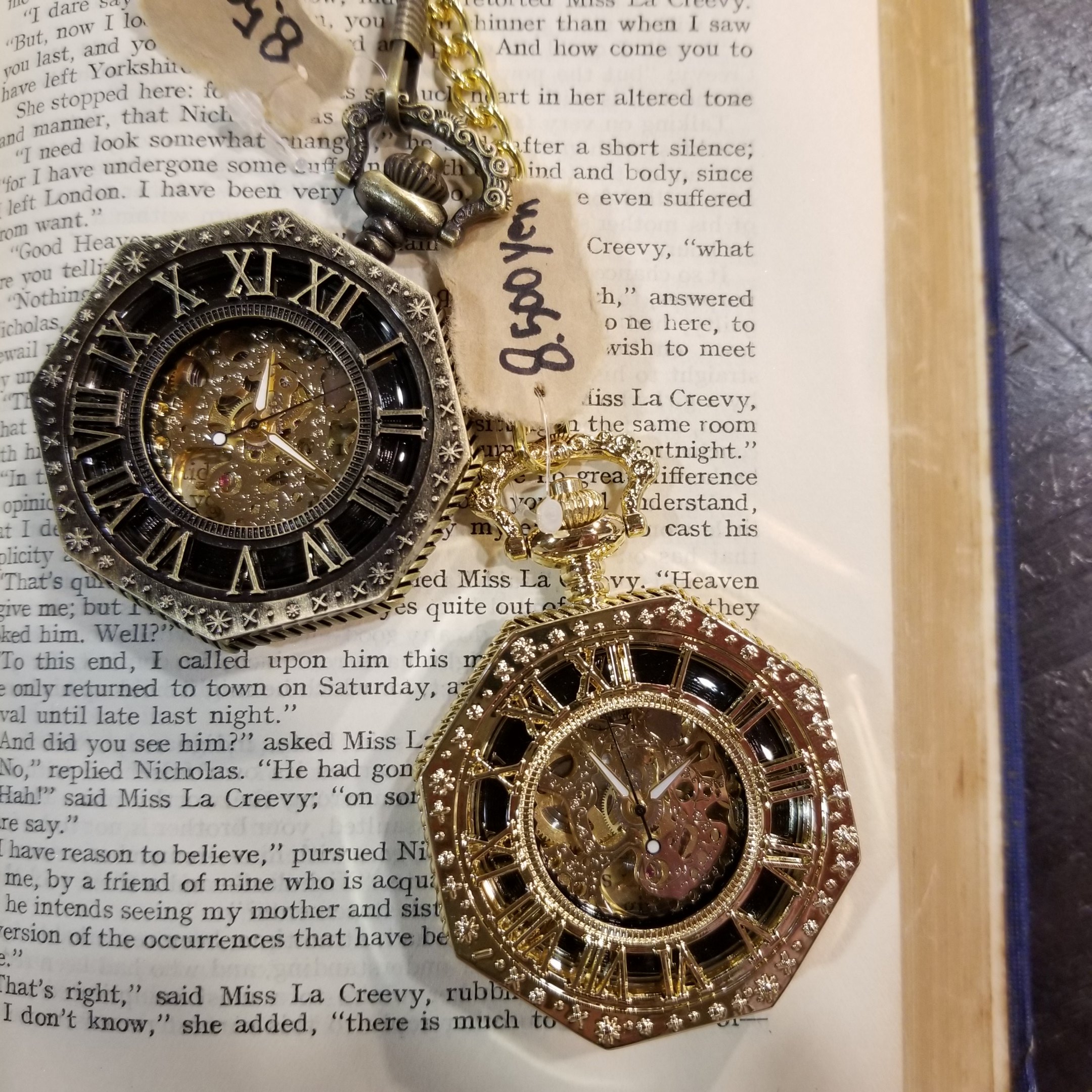 【電池交換済.】MARGARET HOWELL 腕時計 スクエア ミニ ゴールド 電池交換済】MARGARET HOWELL 腕時計 スクエア ミニ ゴールド