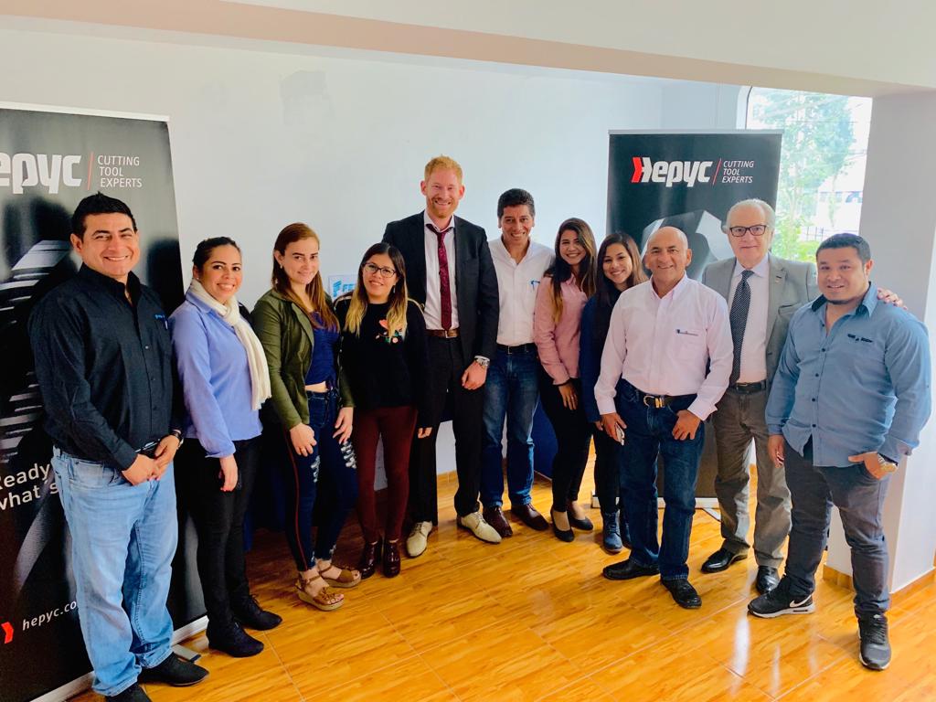 Nuestro Export Manager, Ben Parham y nuestro representante Adebalessy Risardo con el equipo de <a href="/FERRINDUSTRIALS/">FERRINDUSTRIAL SAC</a>, distribuidores de Hepyc en Perú. ¡Un placer!