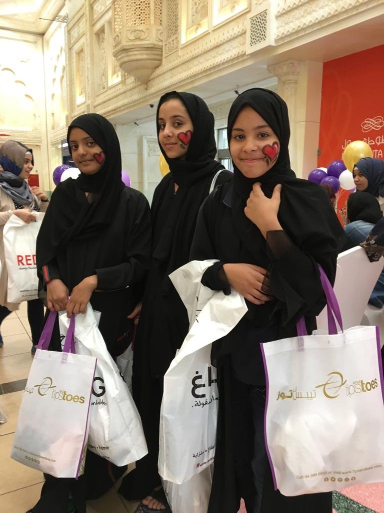 tipsandtoesme's tweet photo. Along with @redtagfashion and @emiratesrc, we thank everyone who supported our Ramadan campaign to clothe orphans as we approach Eid.

#TipsandToesME #TipsandToes #RedTag #RedCrescent #Ramadan https://t.co/yQ69HfLIVS
