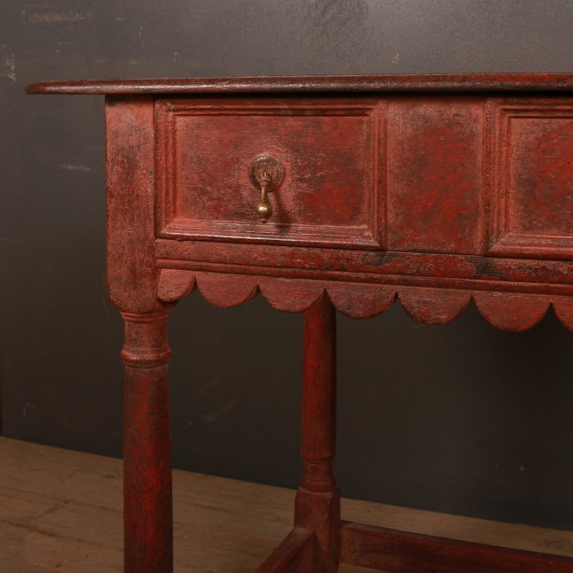 ArcadiaAntiques's tweet photo. Small 18th C English painted lamp table.
Price: £995
https://t.co/RsWUbiHEdU
#paintedlamptable #englishtables #antiquetables #antiquefurniture #antiqueshopping #antiquestyle https://t.co/oWBux8erG7