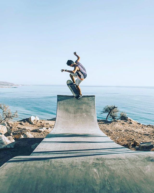 SurfBerbere's tweet photo. When the waves are calm, you can still get some practice in!
.
@giomo_ took this amazing photo of the Taghazout skate park.
.
.
.
.
.
.
#taghazout #surfberbere #morocco #surftrip #anchorpoint #anchors #hashpoint #surfers #skateboard #skatepark #skaterboy #seaview #skaterlife https://t.co/dWfkt4zz2o