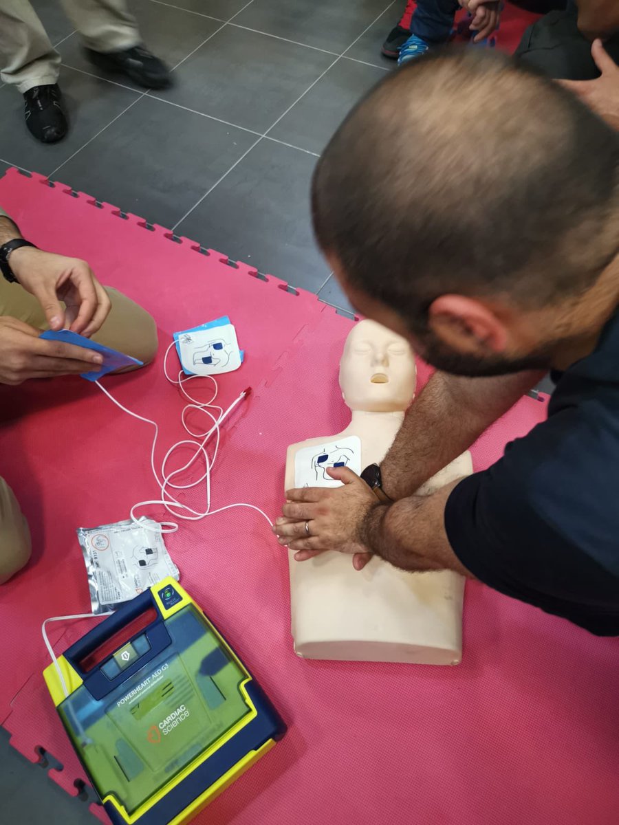 AlbanianCouncil's tweet photo. Only this month we have trained 105 people :
14 Doctors, 5 resident doctors ,41 nurses , 20 medical students , 25 special forces albanian army .
#EuropeanStandart  @ERC_resus @ERC_ALS_SEC @ircouncil @Ilcor_org 🇦🇱🇪🇺 https://t.co/CSQvMcIydO