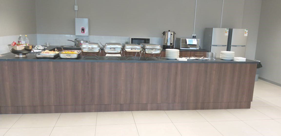 NYDARSA's tweet photo. 1/2
#BeneficiaryOfTheWeek
Vuwani Matshakatini from Pimville in Soweto received the NYDA Grant Funding of R24 981, 70 for her business, which offers variety of products and services including catering, stationery, cleaning materials, as well as office supplies and maintenance... https://t.co/X2B0C75QZV