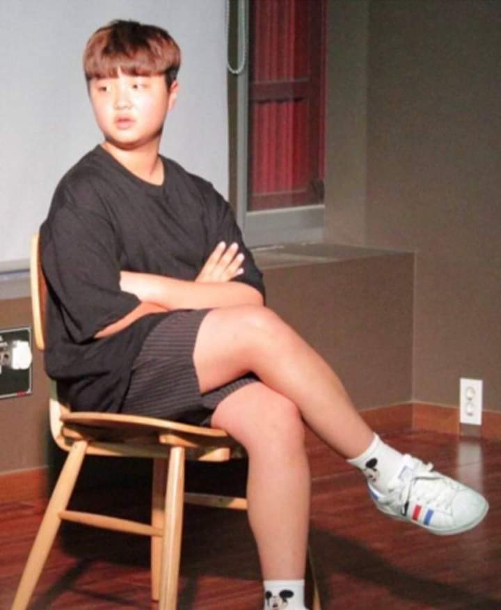 muggle in Korea tweet media
