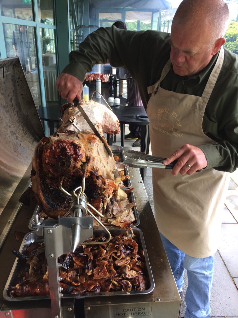 #itsready #velvetpork #championcarver @EurotoquesIrl food awards <a href="/Laroussefoods/">La Rousse Foods</a>