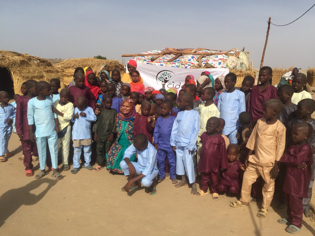cidarnigeria's tweet photo. @cidarnigeria celebrate #Children’s Day by lightening up the faces of Internally Displaced Children with smiles and laughter by giving them new #cloths as they mark their day.@SabaRahman1010 @UNICEF_Nigeria @UNDPNigeria @UKaid @USAIDNigeria https://t.co/eEdvk1q2tB