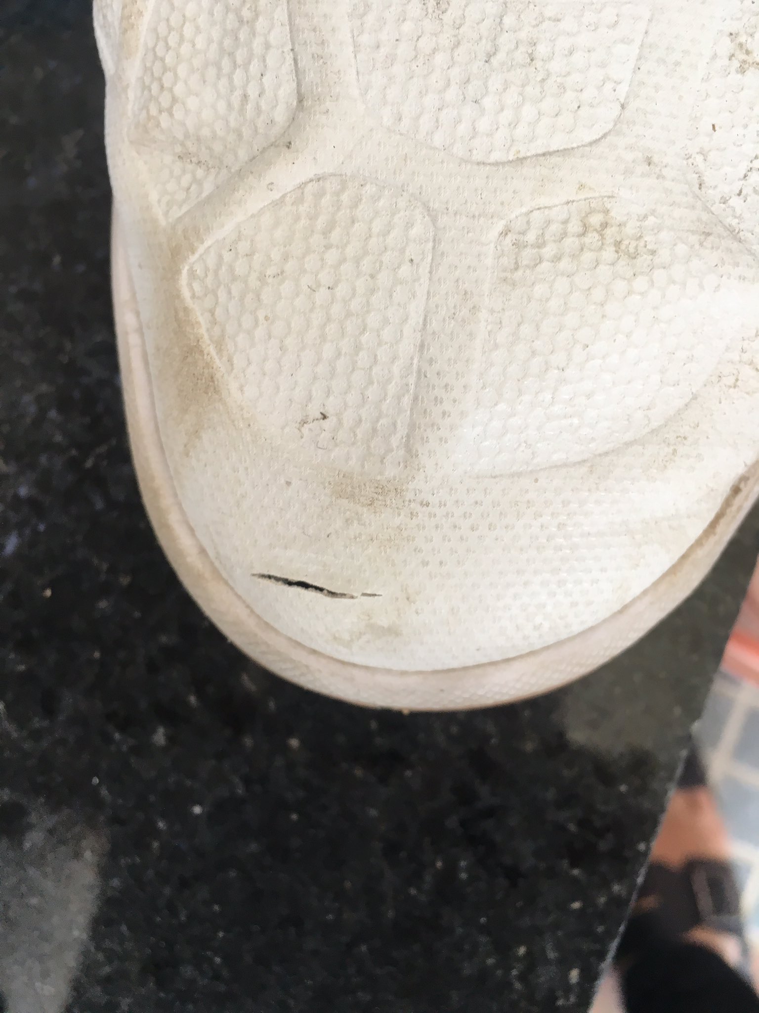 puma tenaz badminton shoes