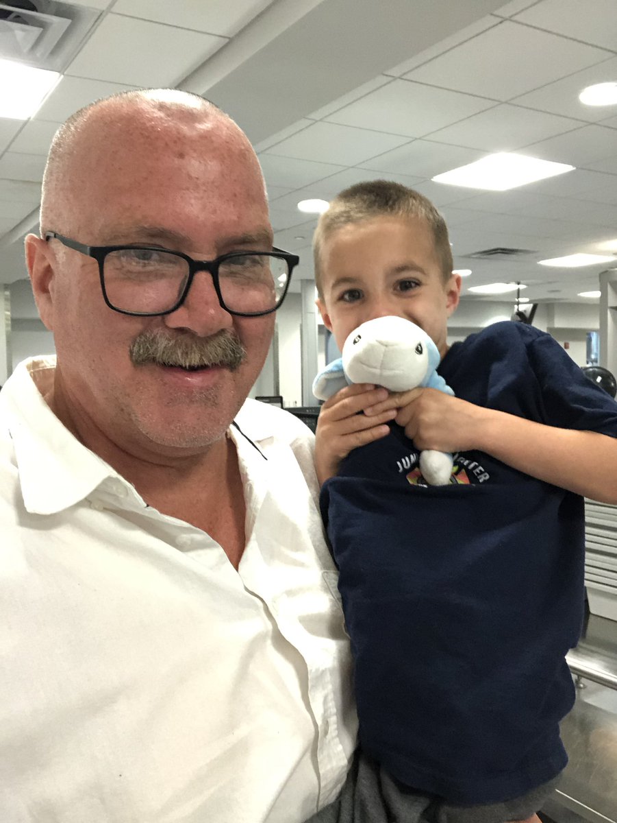 UPSManJohn's tweet photo. We’re on Flight 311 from #ACY #FlyACY, now I’ll be singing “Love Song” https://t.co/EIliAkfDfc