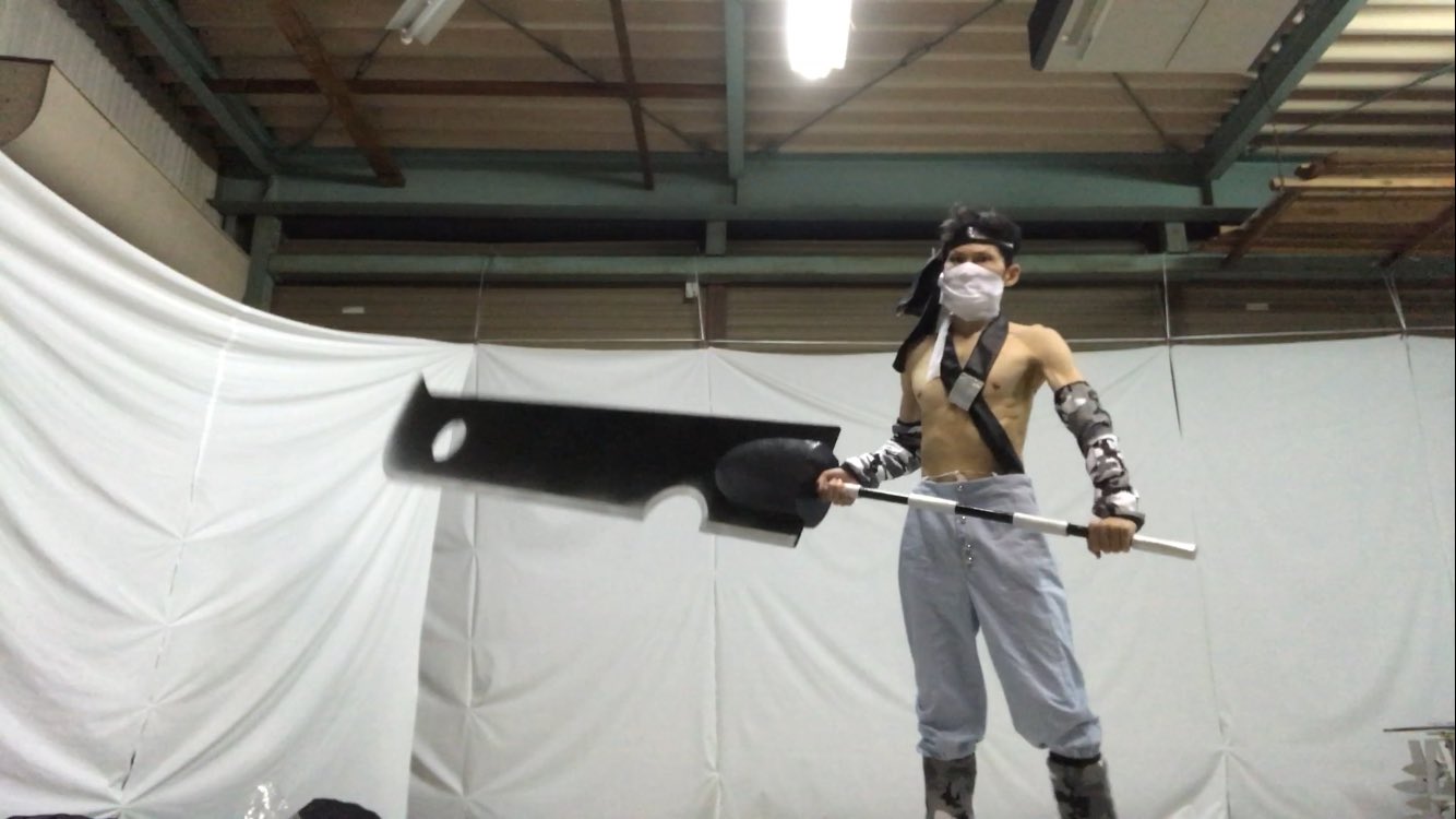 コスプレ用　ナルト　首斬り包丁 Amazon.co.jp: 【Sanjucos】桃地再不斬 断刀首斬り包丁 ナルト