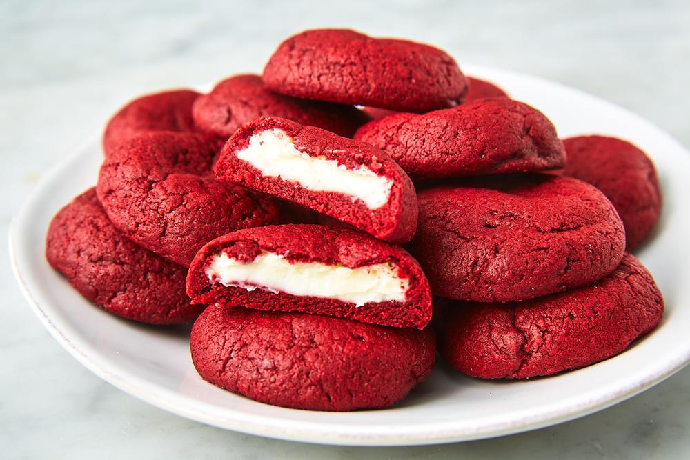 Minwoo as inside-out red velvet cookies and pandan custard-glutinous rice s...