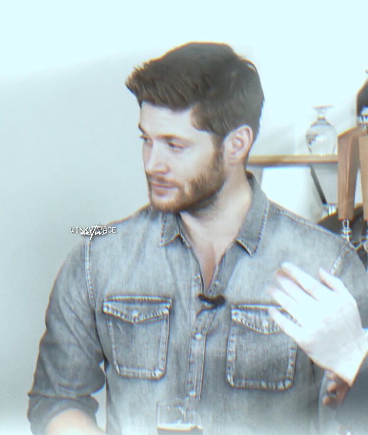 lynxwinchester's tweet photo. why, are expectations so high? is it the bar i set? my arms, i stretch, but i can’t reach a far cry from it, or it's in my grasp, but as soon as i grab, squeeze, i lose my grip like the flying trapeze, into the dark i plummet now the sky's blackening, i know the mark’s high https://t.co/TBxXDu8yzO