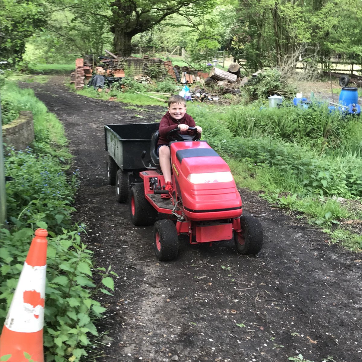 johnalancole's tweet photo. Teaching the boy to drive, I remember being his age and having the same lesson... #Doitcorrectly #lifelessons https://t.co/AtV3sWC2si