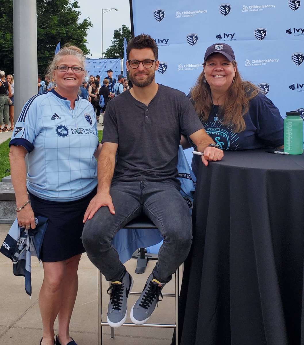 poolsidekat's tweet image. Thank you @SportingKC for an awesome night!  The win and the chance to say thank you to our favorite players! #SportingKC #SportingBlueForLife