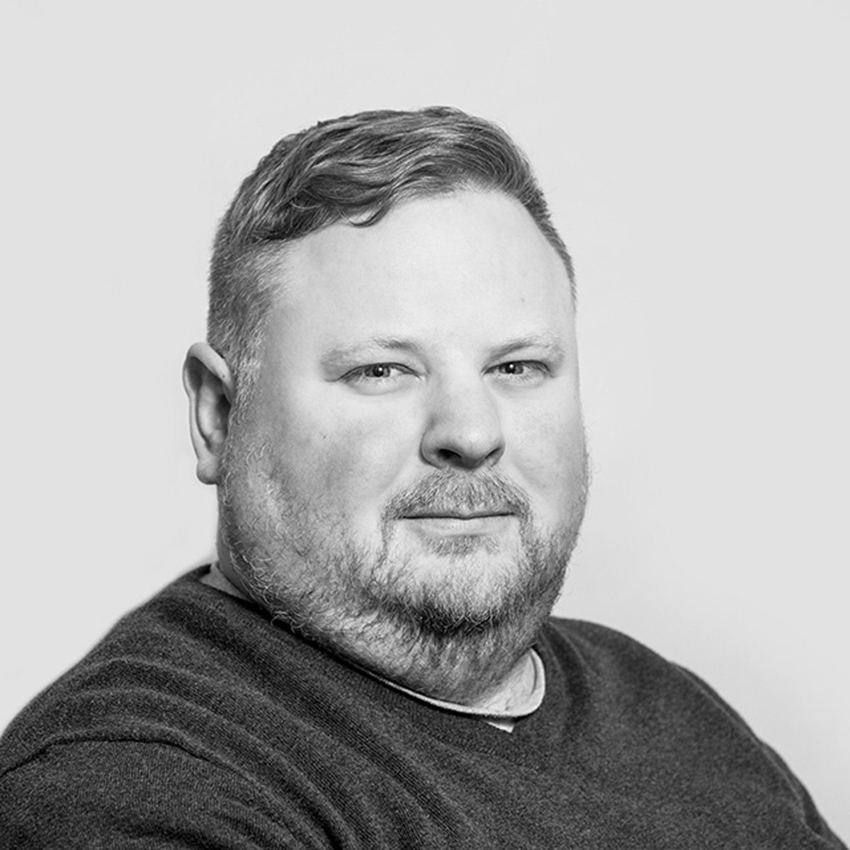 KingsbraeArts's tweet photo. Kristofer Parley: Upon moving to Victoria BC, his love for architecture blossomed and became his primary subject matter.  “Parley’s incredibly vibrant watercolours take local scenes and imbue them with his love of his community.” #artistinresidence https://t.co/x7HlEly349