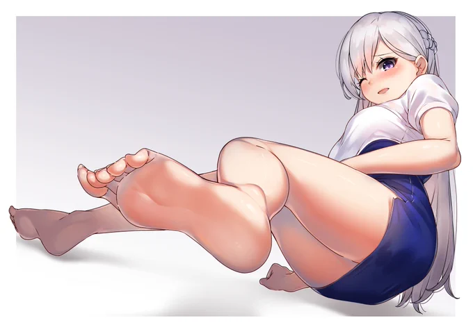 お題箱より 私服ベルファストの足裏

#アズールレーン 