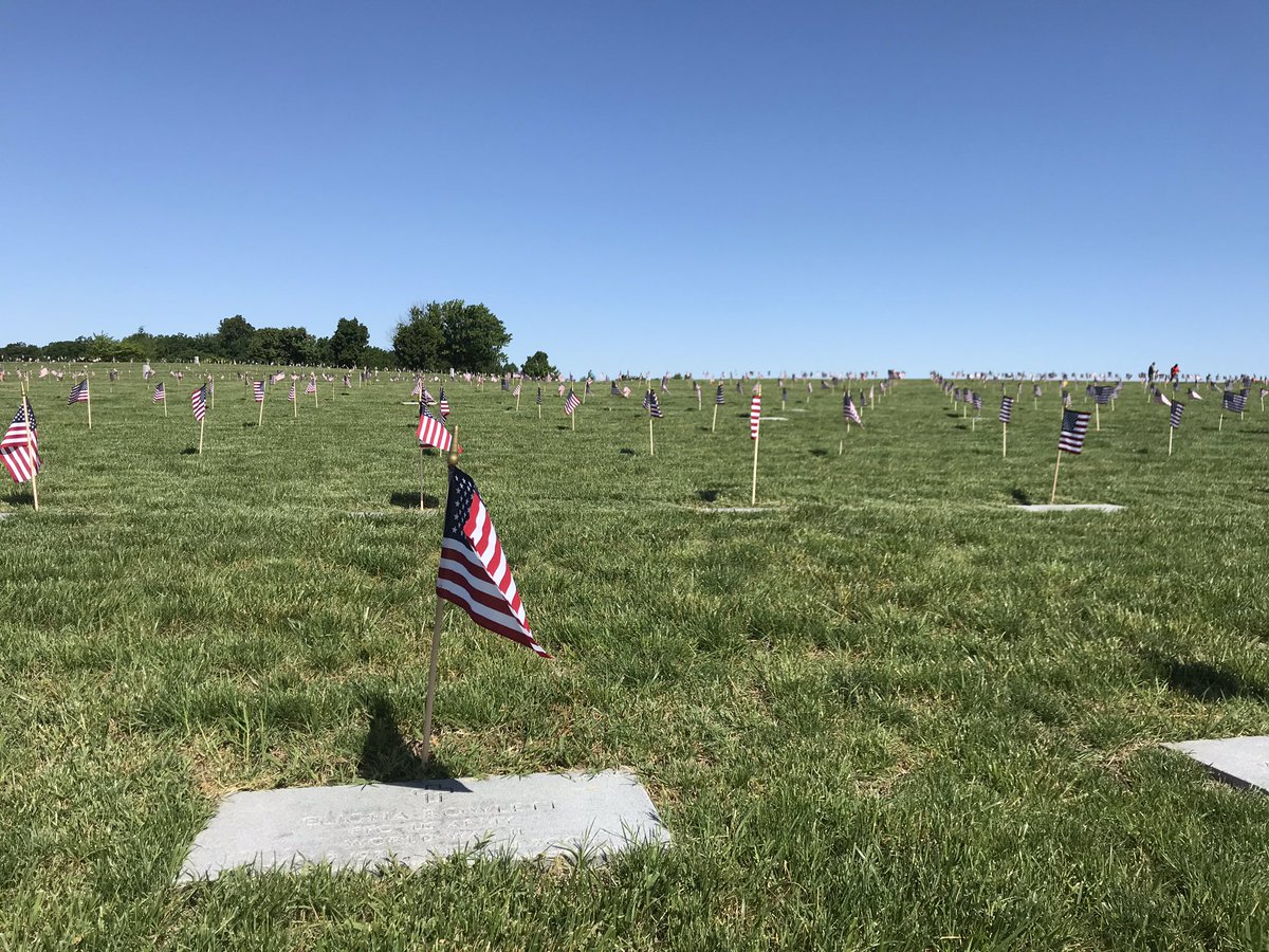 McDonoughAJROTC's tweet photo. AJROTC family and students honoring those who lost their lives in the Armed Forces https://t.co/FMeSAkuhad