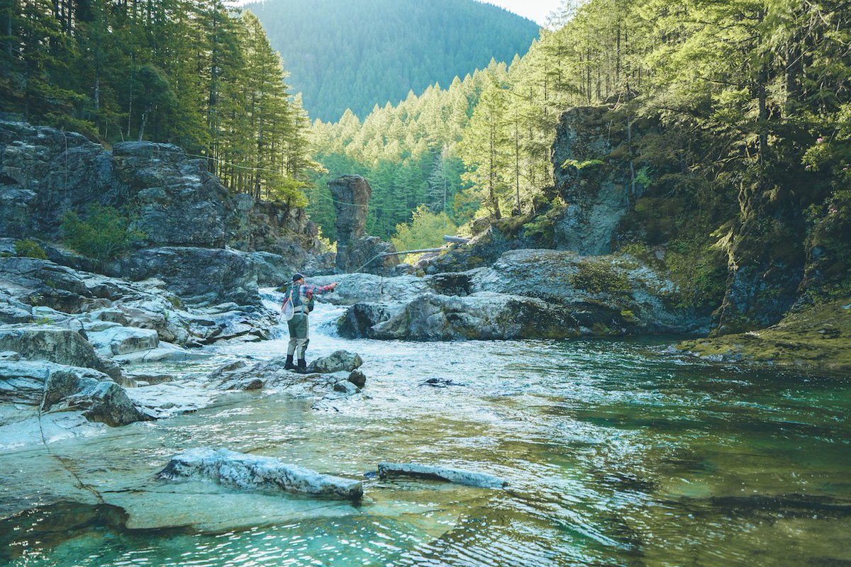 Wine is just the beginning here in the Willamette Valley – plan a fly fishing trip after sipping your way through wine country. 🎣