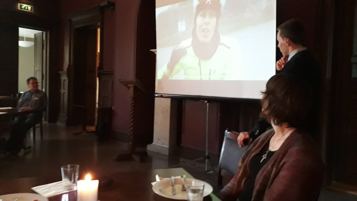 À Oslo <a href="/JonasOrset/">Jonas Orset</a> nous raconte son pèlerinage à vélo d'#Oslo à #Katowice pour la #COP24... en 6 jours ! Juste classe &amp; inspirant. <a href="/FPFclimat/">FPFclimat 🌎  ✝️</a>