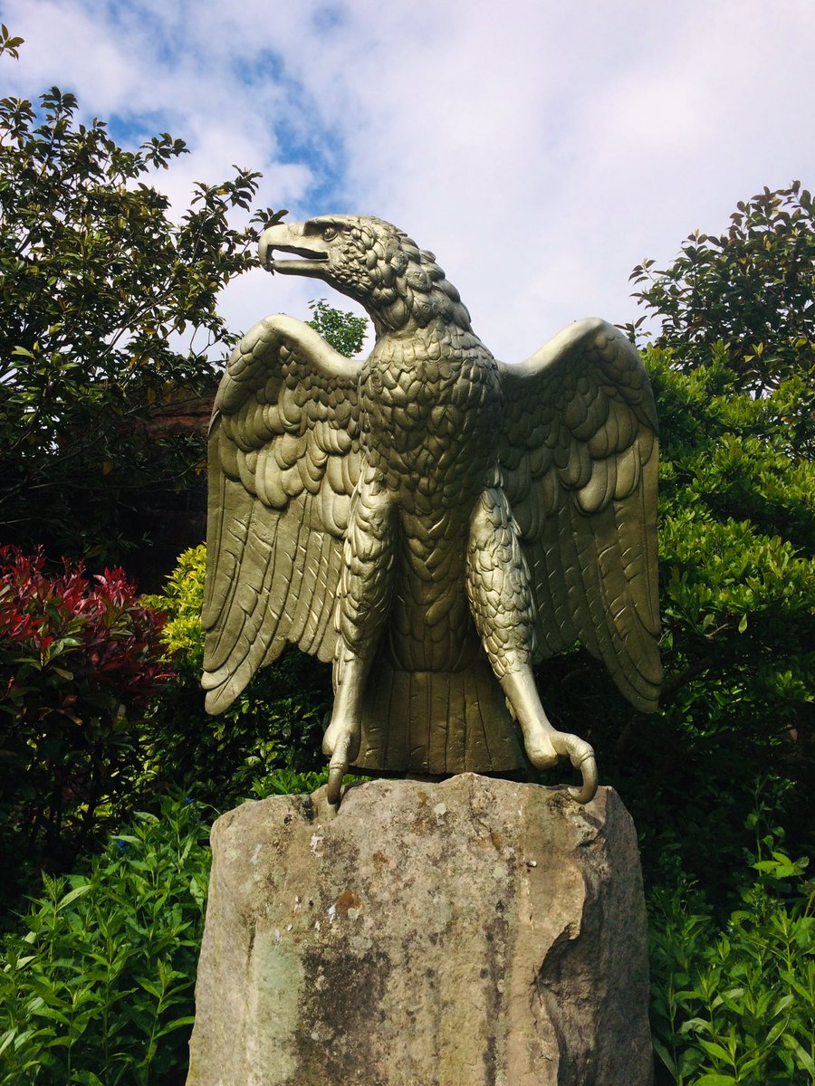 legin_snevets's tweet image. When the 1st Battalion  #KSLI left #WW1 Germany in 1925 they brought back a little souvenir from Minden Barracks in Cologne. Now proudly displayed outside the #Shropshire Regimental Museum